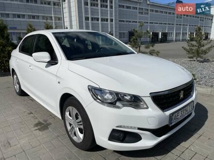 Пежо 301 2020 в Днепре (Днепропетровске) на Automoto.ua Белый Пежо 301, объемом двигателя 1.59 л и пробегом 103 тыс. км за 10400 $, фото 1 на Automoto.ua