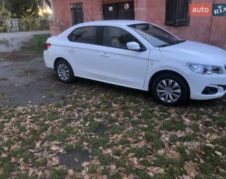 Белый Пежо 301, объемом двигателя 1.59 л и пробегом 122 тыс. км за 6450 $, фото 1 на Automoto.ua