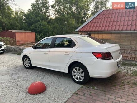 Белый Пежо 301, объемом двигателя 1.59 л и пробегом 40 тыс. км за 11500 $, фото 1 на Automoto.ua