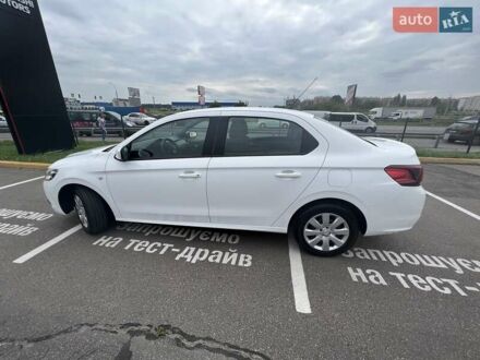 Пежо 301 2021 в Киеве на Automoto.ua Белый Пежо 301, объемом двигателя 0 л и пробегом 60 тыс. км за 7900 $, фото 1 на Automoto.ua