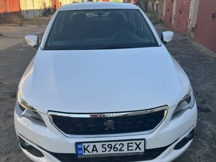 Белый Пежо 301, объемом двигателя 1.59 л и пробегом 81 тыс. км за 8500 $, фото 1 на Automoto.ua