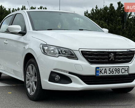 Білий Пежо 301, об'ємом двигуна 1.59 л та пробігом 71 тис. км за 11500 $, фото 1 на Automoto.ua