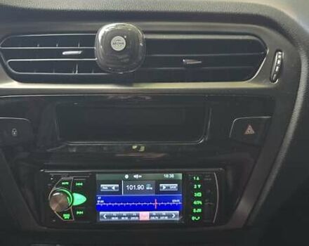 Черный Пежо 301, объемом двигателя 1.2 л и пробегом 112 тыс. км за 8000 $, фото 4 на Automoto.ua