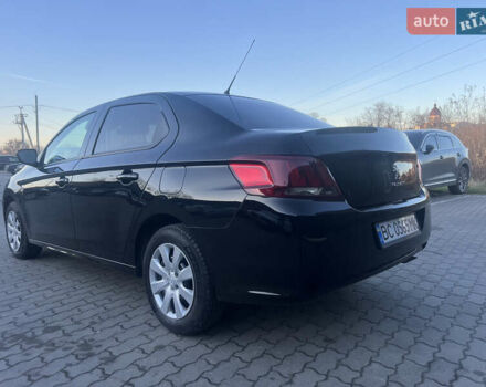 Черный Пежо 301, объемом двигателя 1.56 л и пробегом 164 тыс. км за 8400 $, фото 3 на Automoto.ua