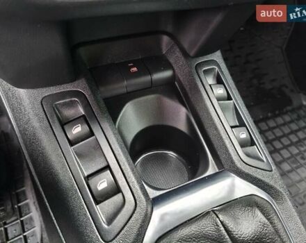 Пежо 301 2020 в Кривом Роге на Automoto.ua Черный Пежо 301, объемом двигателя 1.59 л и пробегом 55 тыс. км за 11500 $, фото 23 на Automoto.ua