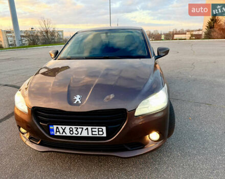 Коричневый Пежо 301, объемом двигателя 1.2 л и пробегом 270 тыс. км за 4500 $, фото 2 на Automoto.ua