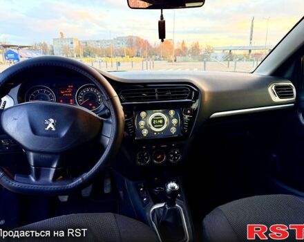 Коричневый Пежо 301, объемом двигателя 1.2 л и пробегом 270 тыс. км за 4500 $, фото 4 на Automoto.ua