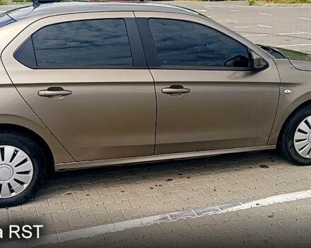 Коричневый Пежо 301, объемом двигателя 1.6 л и пробегом 350 тыс. км за 7500 $, фото 3 на Automoto.ua
