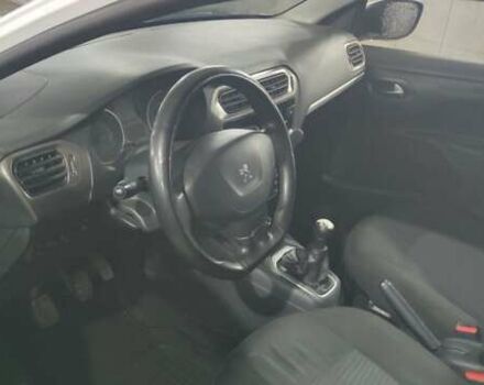 Пежо 301, объемом двигателя 1.2 л и пробегом 281 тыс. км за 3900 $, фото 7 на Automoto.ua