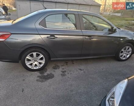 Пежо 301, объемом двигателя 1.6 л и пробегом 46 тыс. км за 7900 $, фото 6 на Automoto.ua