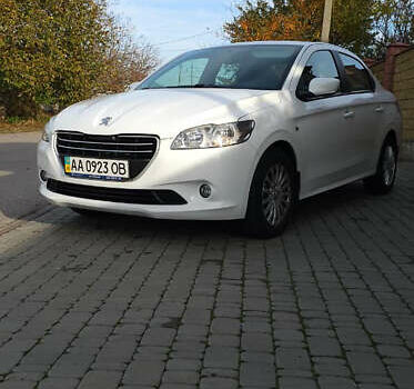 Пежо 301 2013 в Запорожье на Automoto.ua Пежо 301, объемом двигателя 1.6 л и пробегом 83 тыс. км за 7400 $, фото 5 на Automoto.ua