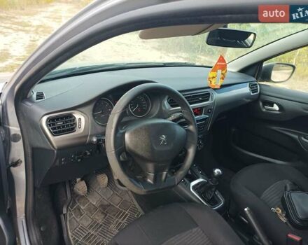 Пежо 301, объемом двигателя 1.59 л и пробегом 140 тыс. км за 7500 $, фото 15 на Automoto.ua