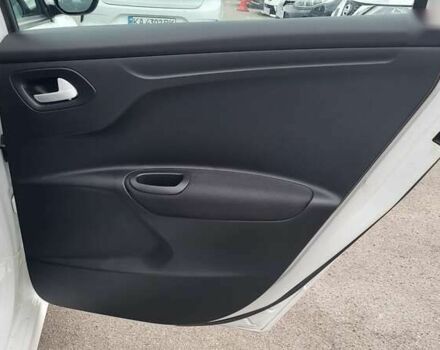 Пежо 301 2021 у Києві на Automoto.ua Пежо 301, об'ємом двигуна 1.2 л та пробігом 56 тис. км за 8300 $, фото 23 на Automoto.ua