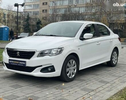 Пежо 301, объемом двигателя 1.2 л и пробегом 151 тыс. км за 6900 $, фото 1 на Automoto.ua