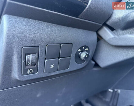 Серый Пежо 301, объемом двигателя 1.59 л и пробегом 156 тыс. км за 7400 $, фото 19 на Automoto.ua