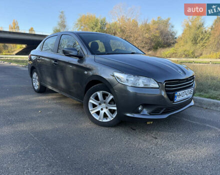 Серый Пежо 301, объемом двигателя 1.59 л и пробегом 156 тыс. км за 7400 $, фото 5 на Automoto.ua