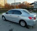 Сірий Пежо 301, об'ємом двигуна 1.2 л та пробігом 90 тис. км за 6250 $, фото 3 на Automoto.ua