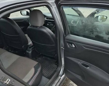 Серый Пежо 301, объемом двигателя 1.56 л и пробегом 110 тыс. км за 7200 $, фото 7 на Automoto.ua