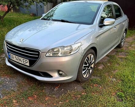Сірий Пежо 301, об'ємом двигуна 1.6 л та пробігом 159 тис. км за 5500 $, фото 4 на Automoto.ua