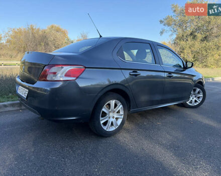 Серый Пежо 301, объемом двигателя 1.59 л и пробегом 156 тыс. км за 7400 $, фото 9 на Automoto.ua