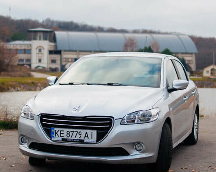 Серый Пежо 301, объемом двигателя 1.6 л и пробегом 32 тыс. км за 8200 $, фото 1 на Automoto.ua