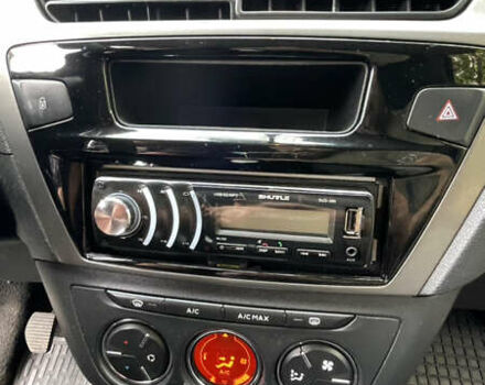 Сірий Пежо 301, об'ємом двигуна 1.2 л та пробігом 200 тис. км за 4600 $, фото 11 на Automoto.ua