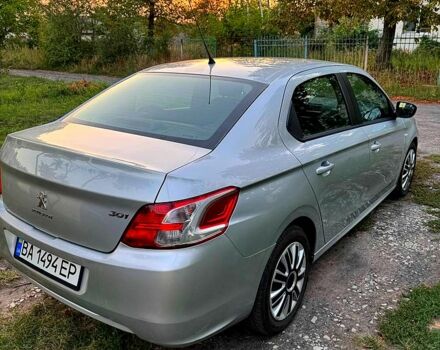 Сірий Пежо 301, об'ємом двигуна 1.6 л та пробігом 159 тис. км за 5500 $, фото 6 на Automoto.ua