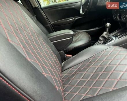 Пежо 301 2014 в Ахтырке на Automoto.ua Серый Пежо 301, объемом двигателя 1.56 л и пробегом 159 тыс. км за 5590 $, фото 11 на Automoto.ua