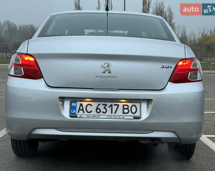 Сірий Пежо 301, об'ємом двигуна 1.2 л та пробігом 144 тис. км за 6200 $, фото 3 на Automoto.ua