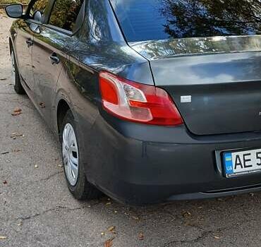 Пежо 301 2014 у Желтых Водах на Automoto.ua Сірий Пежо 301, об'ємом двигуна 1.56 л та пробігом 132 тис. км за 6500 $, фото 7 на Automoto.ua