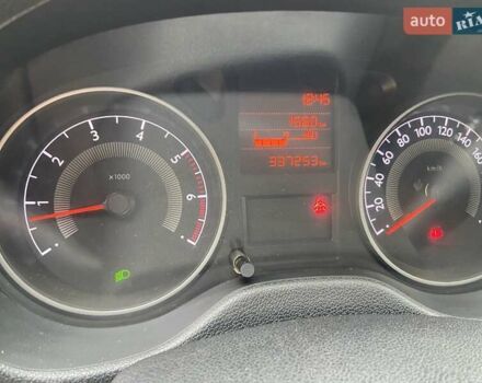 Серый Пежо 301, объемом двигателя 1.6 л и пробегом 340 тыс. км за 5999 $, фото 6 на Automoto.ua