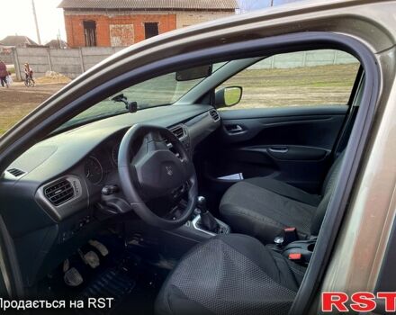 Серый Пежо 301, объемом двигателя 1.2 л и пробегом 74 тыс. км за 8000 $, фото 3 на Automoto.ua