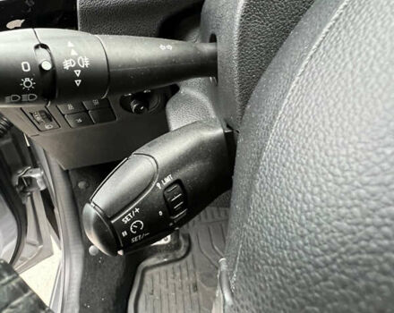 Сірий Пежо 301, об'ємом двигуна 1.56 л та пробігом 172 тис. км за 8500 $, фото 22 на Automoto.ua