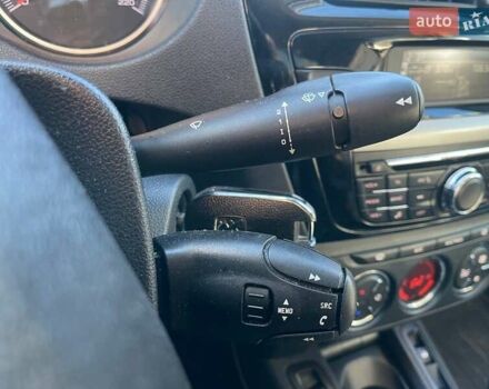 Сірий Пежо 301, об'ємом двигуна 1.56 л та пробігом 122 тис. км за 9490 $, фото 19 на Automoto.ua