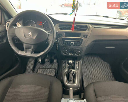 Пежо 301 2018 у Миколаєві на Automoto.ua Сірий Пежо 301, об'ємом двигуна 1.2 л та пробігом 143 тис. км за 6999 $, фото 5 на Automoto.ua