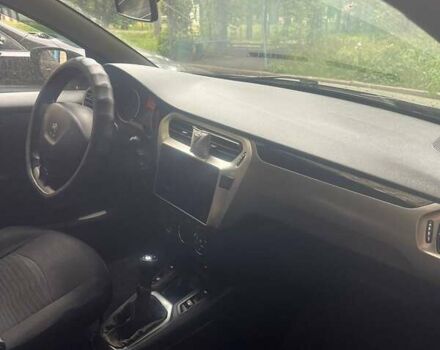 Сірий Пежо 301, об'ємом двигуна 1.56 л та пробігом 121 тис. км за 9500 $, фото 6 на Automoto.ua