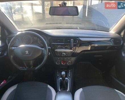 Сірий Пежо 301, об'ємом двигуна 1.56 л та пробігом 122 тис. км за 9490 $, фото 12 на Automoto.ua