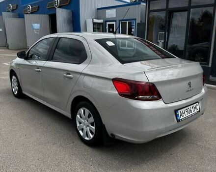 Сірий Пежо 301, об'ємом двигуна 1.59 л та пробігом 194 тис. км за 6850 $, фото 4 на Automoto.ua