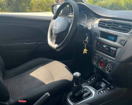 Серый Пежо 301, объемом двигателя 1.59 л и пробегом 120 тыс. км за 9500 $, фото 4 на Automoto.ua