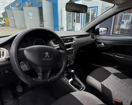 Сірий Пежо 301, об'ємом двигуна 1.59 л та пробігом 194 тис. км за 6850 $, фото 6 на Automoto.ua