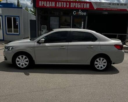 Сірий Пежо 301, об'ємом двигуна 1.59 л та пробігом 194 тис. км за 6850 $, фото 5 на Automoto.ua