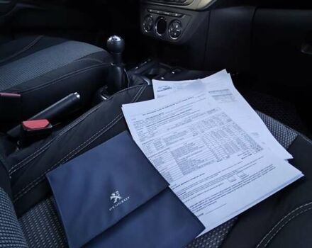 Серый Пежо 301, объемом двигателя 1.59 л и пробегом 131 тыс. км за 8900 $, фото 8 на Automoto.ua