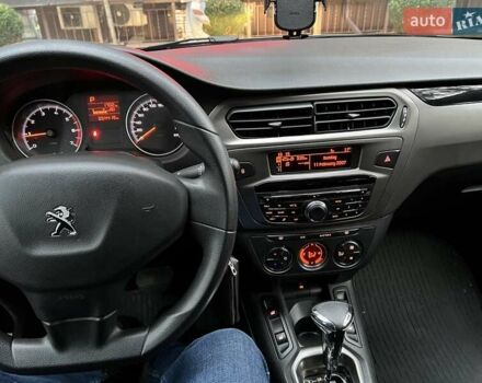 Сірий Пежо 301, об'ємом двигуна 1.59 л та пробігом 54 тис. км за 12900 $, фото 22 на Automoto.ua