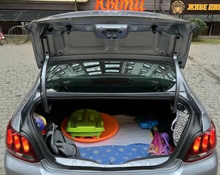 Сірий Пежо 301, об'ємом двигуна 1.59 л та пробігом 54 тис. км за 12900 $, фото 9 на Automoto.ua