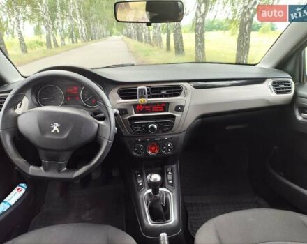 Серый Пежо 301, объемом двигателя 1.59 л и пробегом 141 тыс. км за 8900 $, фото 10 на Automoto.ua