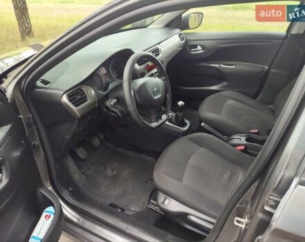 Серый Пежо 301, объемом двигателя 1.59 л и пробегом 141 тыс. км за 8900 $, фото 4 на Automoto.ua