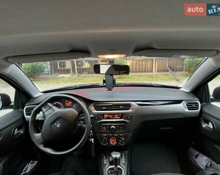 Сірий Пежо 301, об'ємом двигуна 1.59 л та пробігом 54 тис. км за 12900 $, фото 27 на Automoto.ua