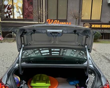 Сірий Пежо 301, об'ємом двигуна 1.59 л та пробігом 54 тис. км за 12900 $, фото 8 на Automoto.ua