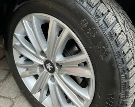 Сірий Пежо 301, об'ємом двигуна 1.59 л та пробігом 54 тис. км за 12900 $, фото 7 на Automoto.ua