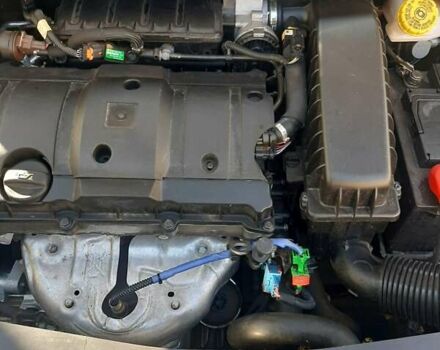 Серый Пежо 301, объемом двигателя 1.59 л и пробегом 25 тыс. км за 11000 $, фото 2 на Automoto.ua